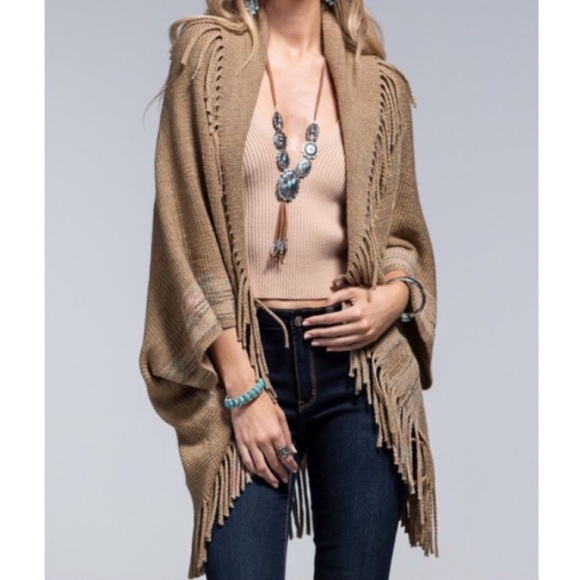 Ruggine Boho Cardigan with Fringe - Picture 4 of 8